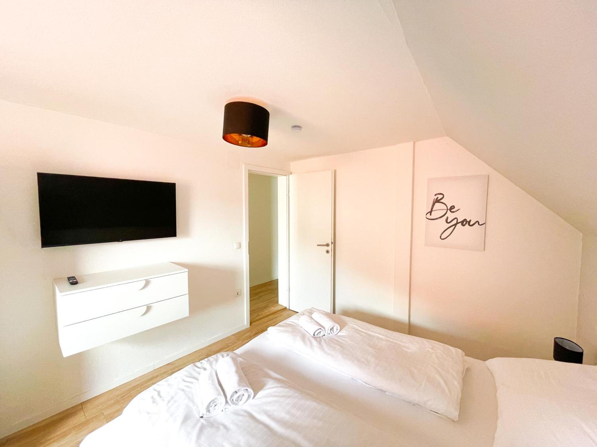 Contactless Self-check-in - Stayhere 20 *